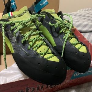 Scarpa Maestro size 42.5EU / 9.5US mens new